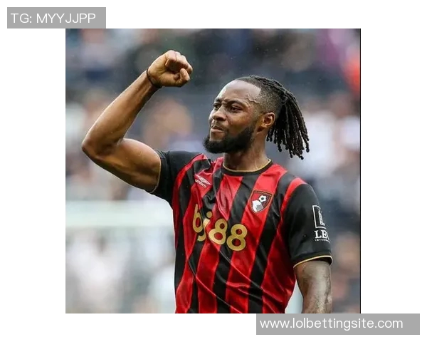 德甲奇迹：巴黎圣日耳曼大胜阿森纳引发全场狂欢与历史冷门回顾